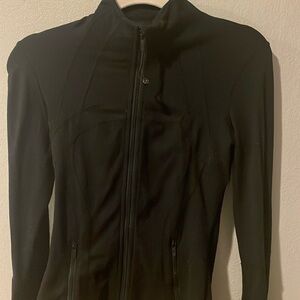 Black lululemon define jacket size 6 worn a couple of times